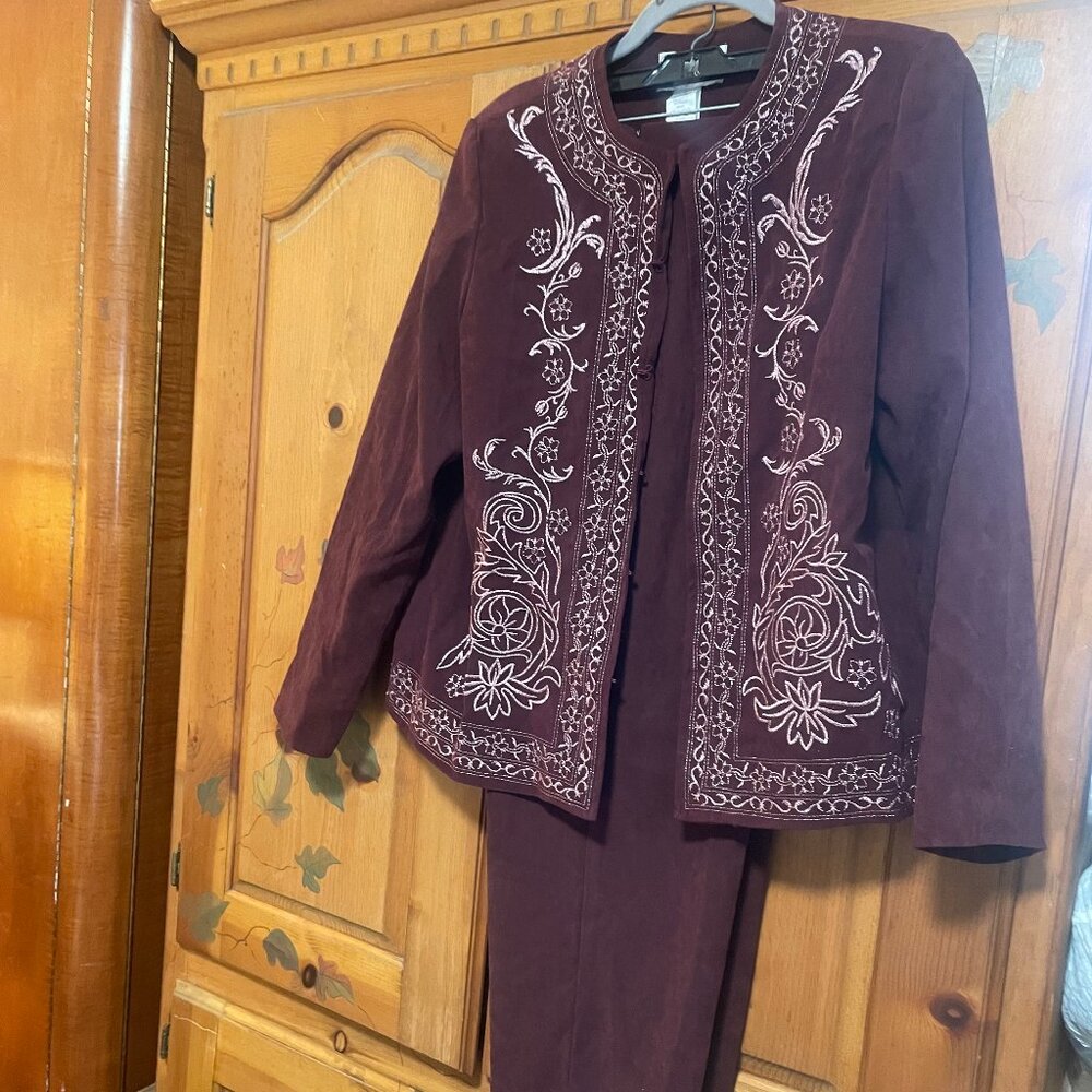 Susan Graver Style Two Piece Pants and Jacket